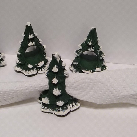 Christmas Tree Napkin Holder (Set of 4) - Picture 2 of 6